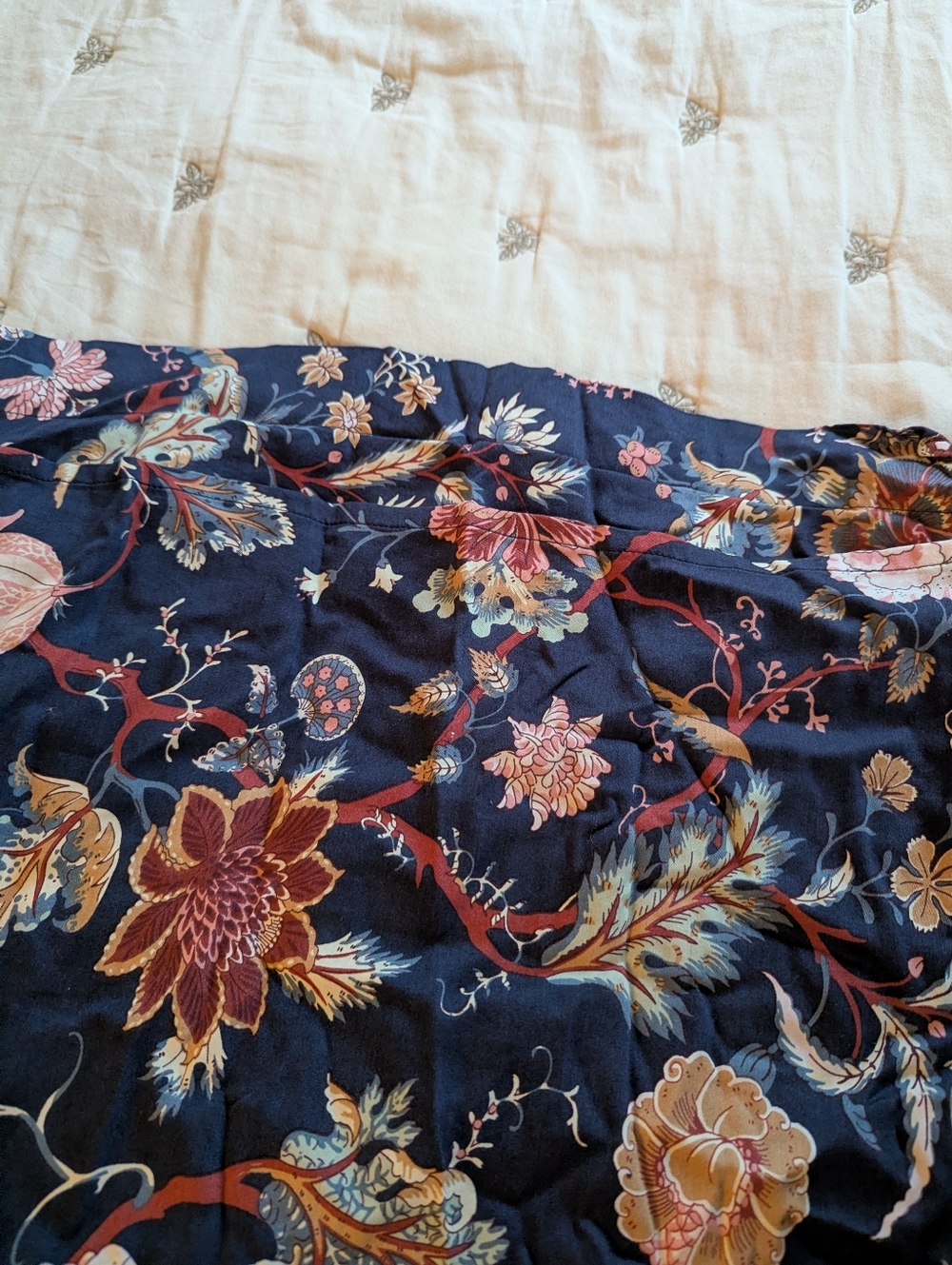 Ikea Nasselocka king size duvet set ( duvet & 2 Shams) navy blue with florals - Picture 4 of 9